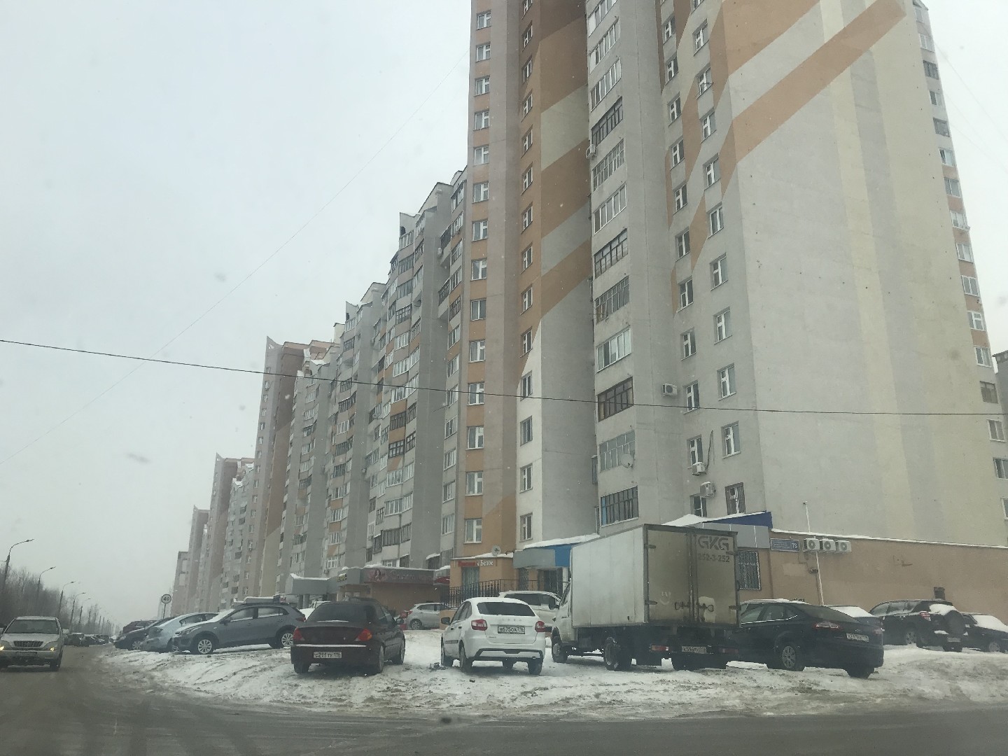 Респ. Татарстан, г. Казань, пр-кт. Победы, д. 78-фасад здания