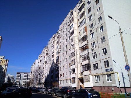 Респ. Татарстан, г. Казань, пр-кт. Победы, д. 80-фасад здания