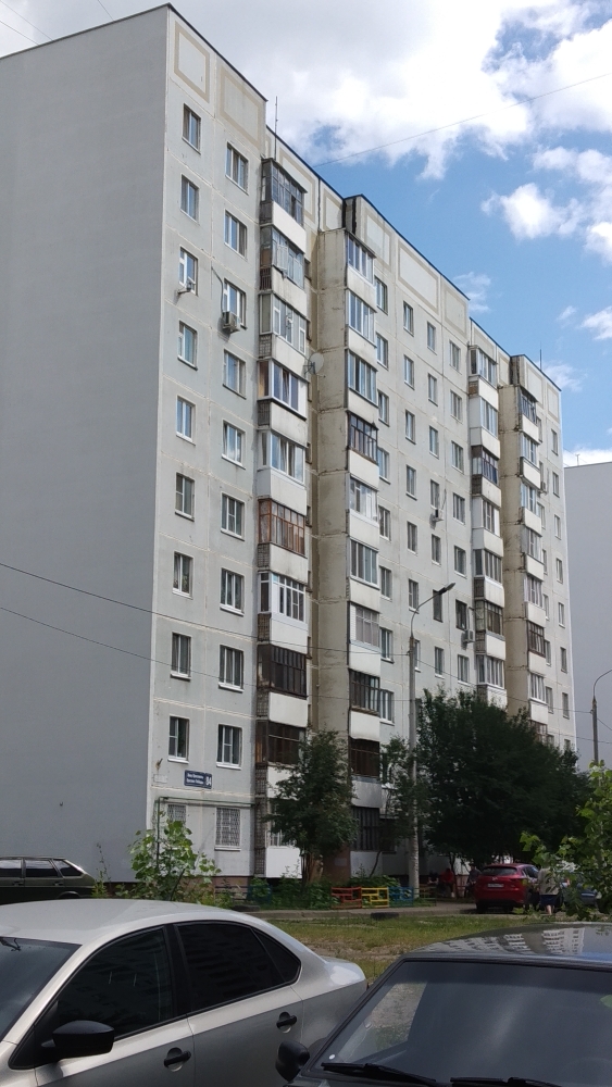 Респ. Татарстан, г. Казань, пр-кт. Победы, д. 84-фасад здания