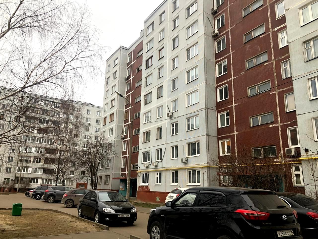 Респ. Татарстан, г. Казань, пр-кт. Фатыха Амирхана, д. 32-фасад здания