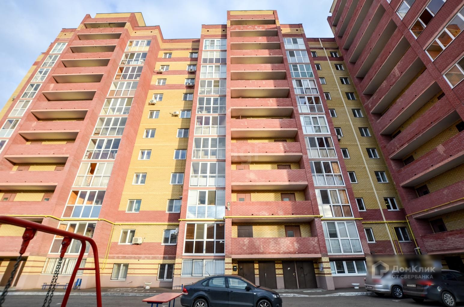 Респ. Татарстан, г. Казань, ул. Хусаина Мавлютова, д. 35А-фасад здания