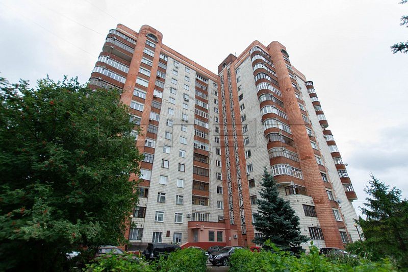 Респ. Татарстан, г. Казань, ул. Чехова, д. 53-фасад здания