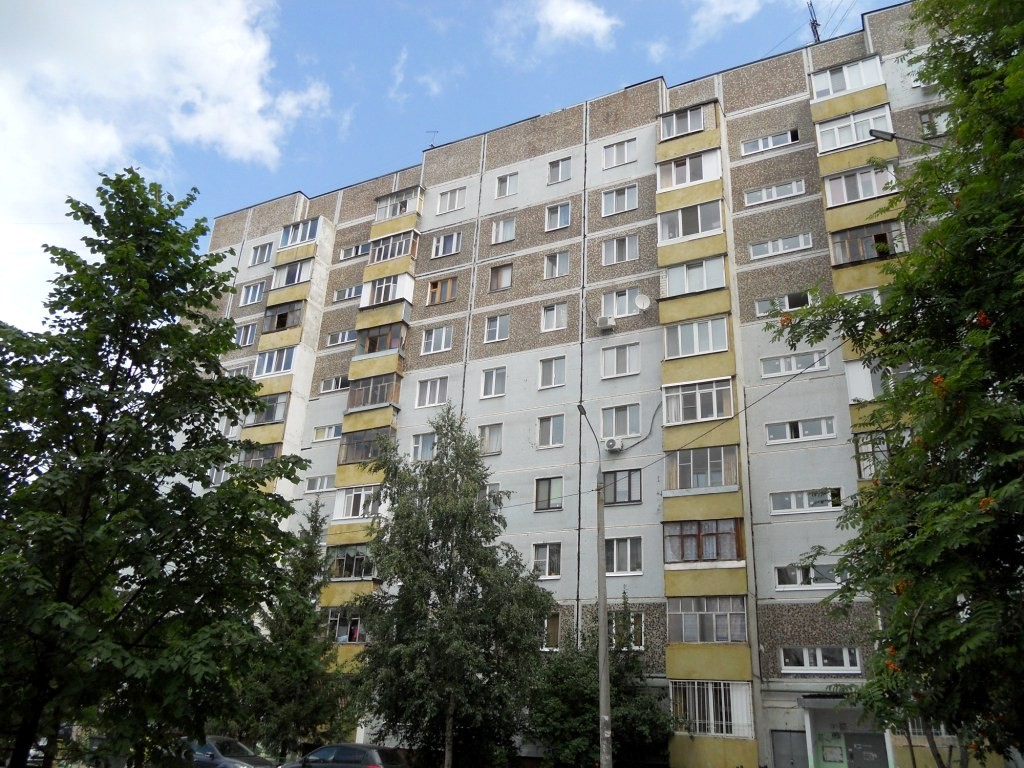 Респ. Татарстан, г. Казань, ул. Юлиуса Фучика, д. 2-фасад здания