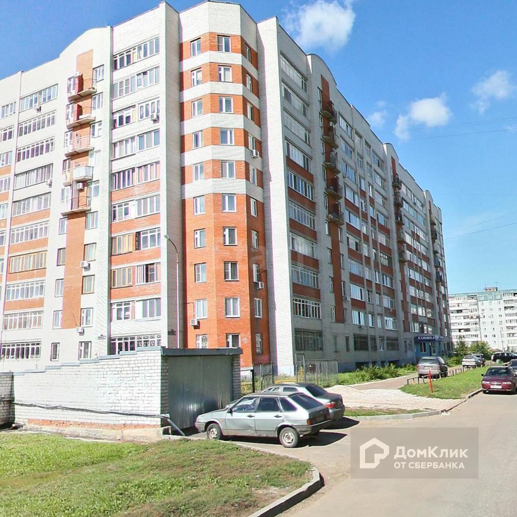 Респ. Татарстан, г. Казань, ул. Юлиуса Фучика, д. 14Б-фасад здания