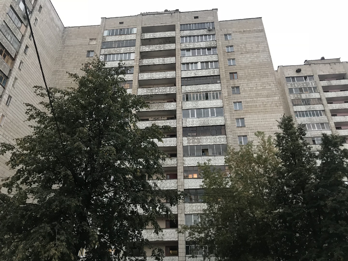 Респ. Татарстан, г. Казань, ул. Юлиуса Фучика, д. 64, к. 3-фасад здания