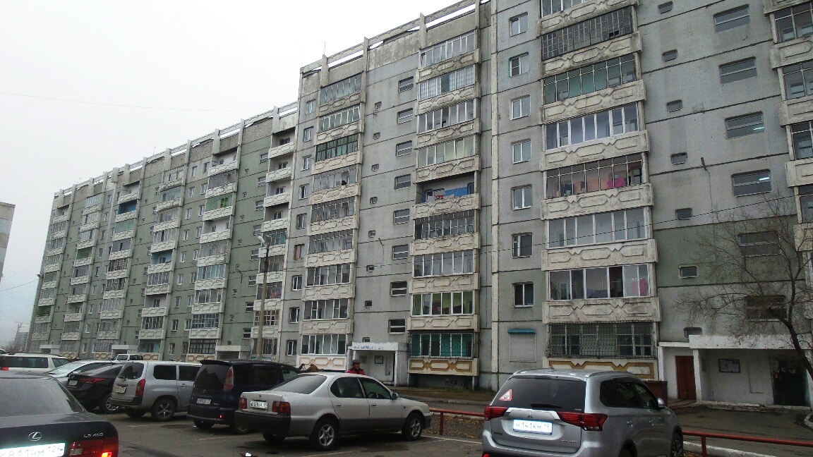 Респ. Тыва, г. Кызыл, ул. Ангарский бульвар, д. 10-фасад здания