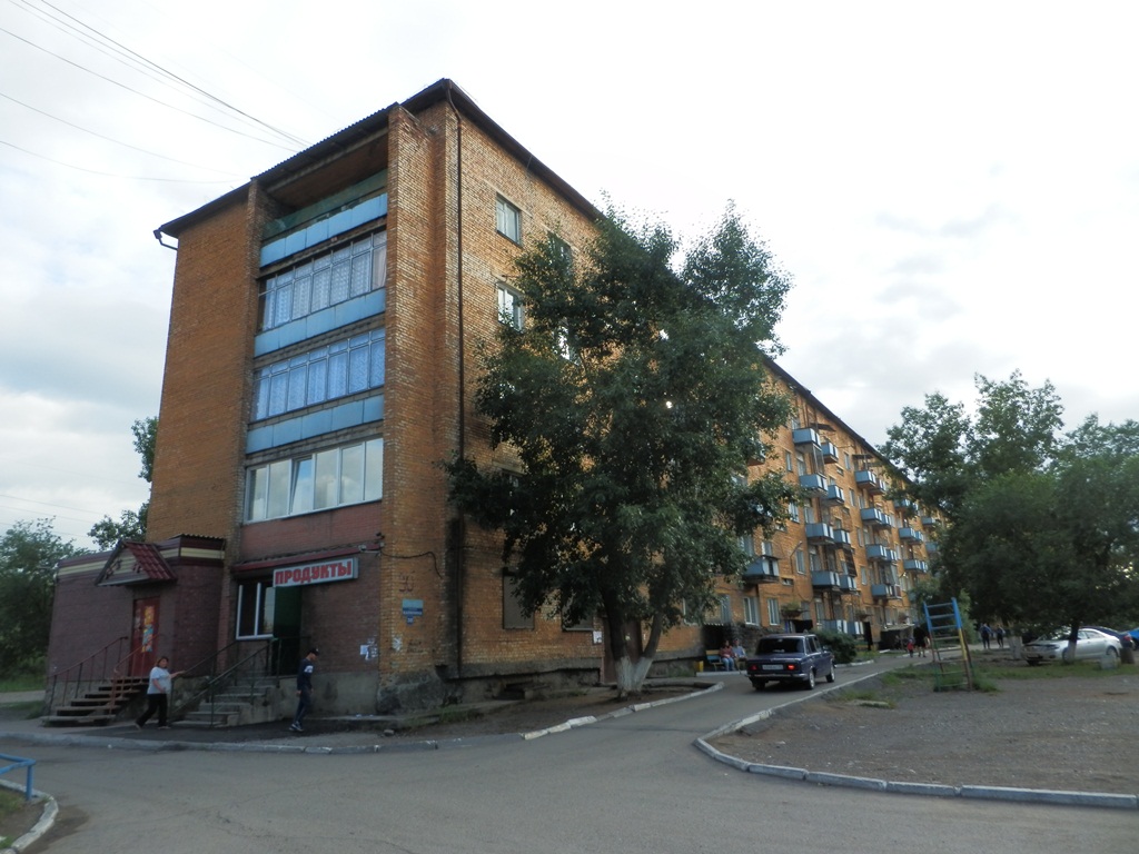 Респ. Тыва, г. Кызыл, ул. Калинина, д. 30-фасад здания
