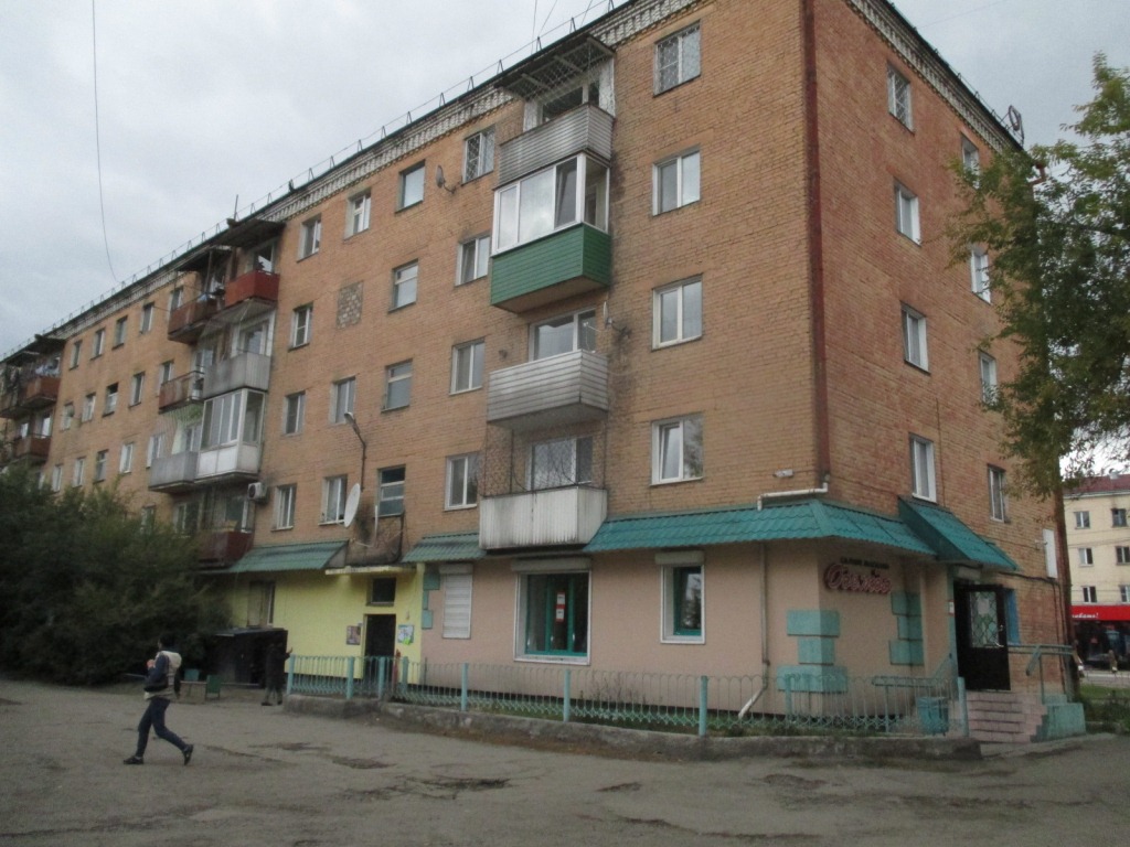 Респ. Тыва, г. Кызыл, ул. Кочетова, д. 99-фасад здания