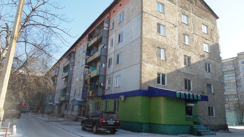 Респ. Тыва, г. Кызыл, ул. Московская, д. 104-фасад здания