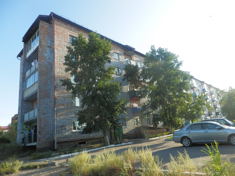 Респ. Тыва, г. Кызыл, ул. Московская, д. 109-фасад здания