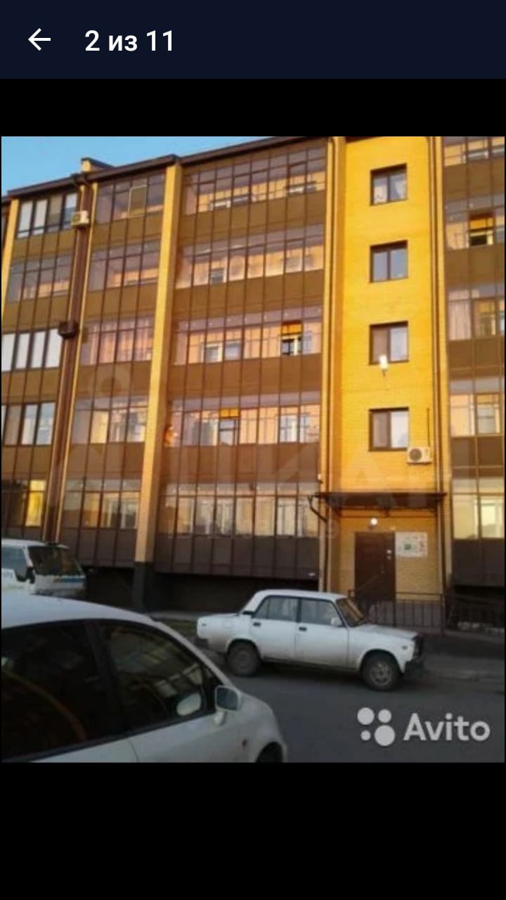 Респ. Хакасия, г. Абакан, ул. Авиаторов, д. 10-фасад здания