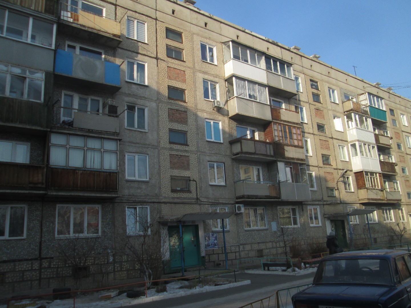 Респ. Хакасия, г. Абакан, ул. Аскизская, д. 156-фасад здания