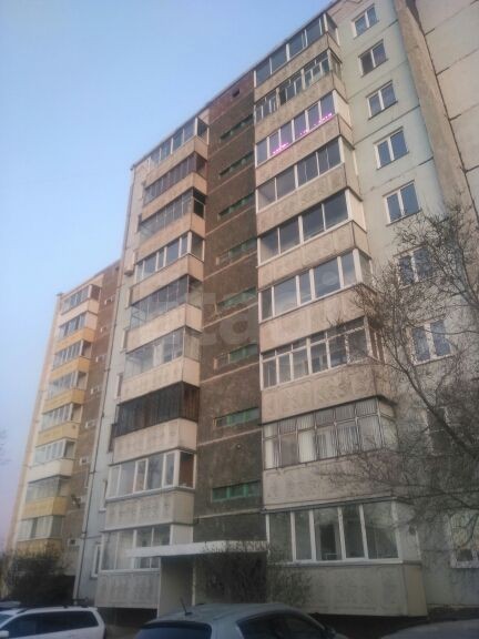 Респ. Хакасия, г. Абакан, ул. Бограда, д. 62-фасад здания