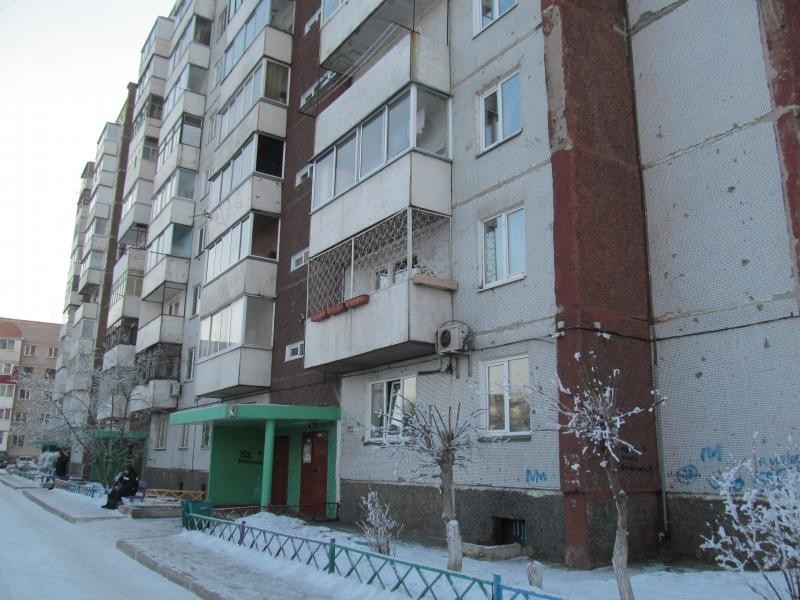Респ. Хакасия, г. Абакан, ул. Володарского, д. 6-фасад здания