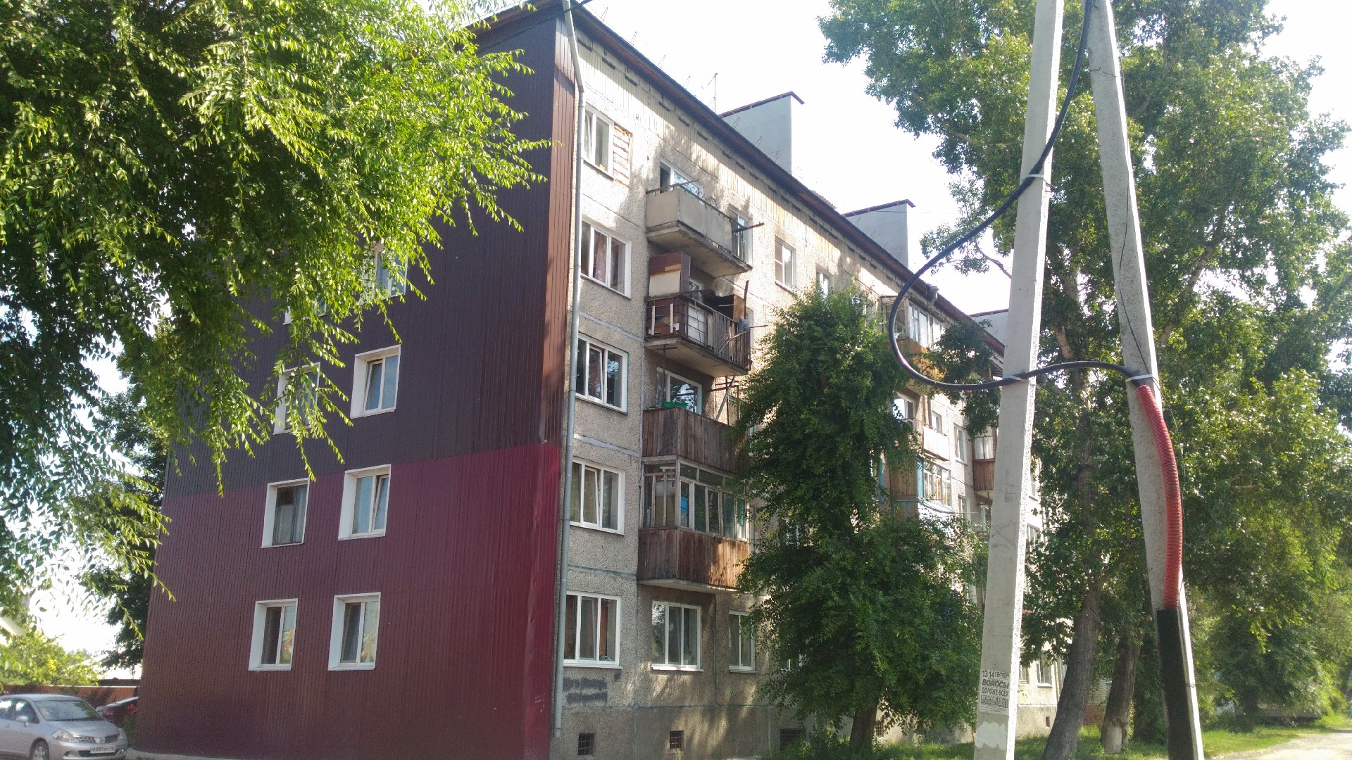 Респ. Хакасия, г. Абакан, ул. Дзержинского, д. 179-фасад здания