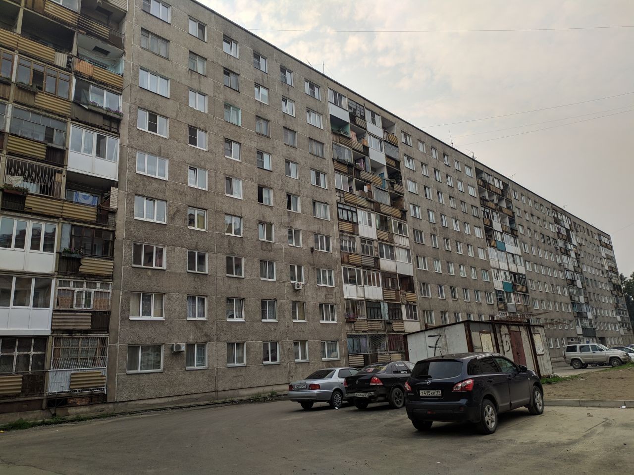 Респ. Хакасия, г. Абакан, ул. Запорожская, д. 1-фасад здания