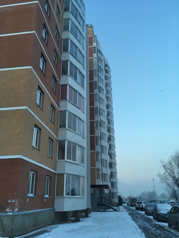 Респ. Хакасия, г. Абакан, ул. Крылова, д. 85-фасад здания