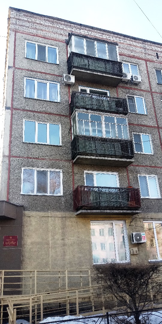 Респ. Хакасия, г. Абакан, ул. Маршала Жукова, д. 7-фасад здания