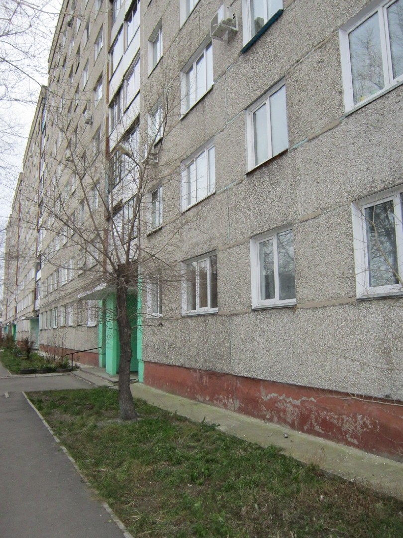 Респ. Хакасия, г. Абакан, ул. Пушкина, д. 1-фасад здания
