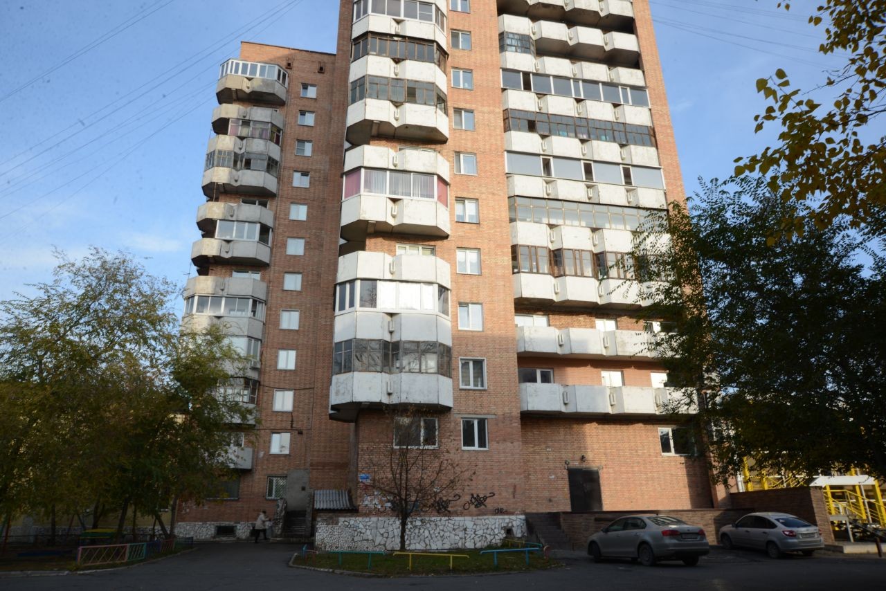 Респ. Хакасия, г. Абакан, ул. Щетинкина, д. 65-фасад здания