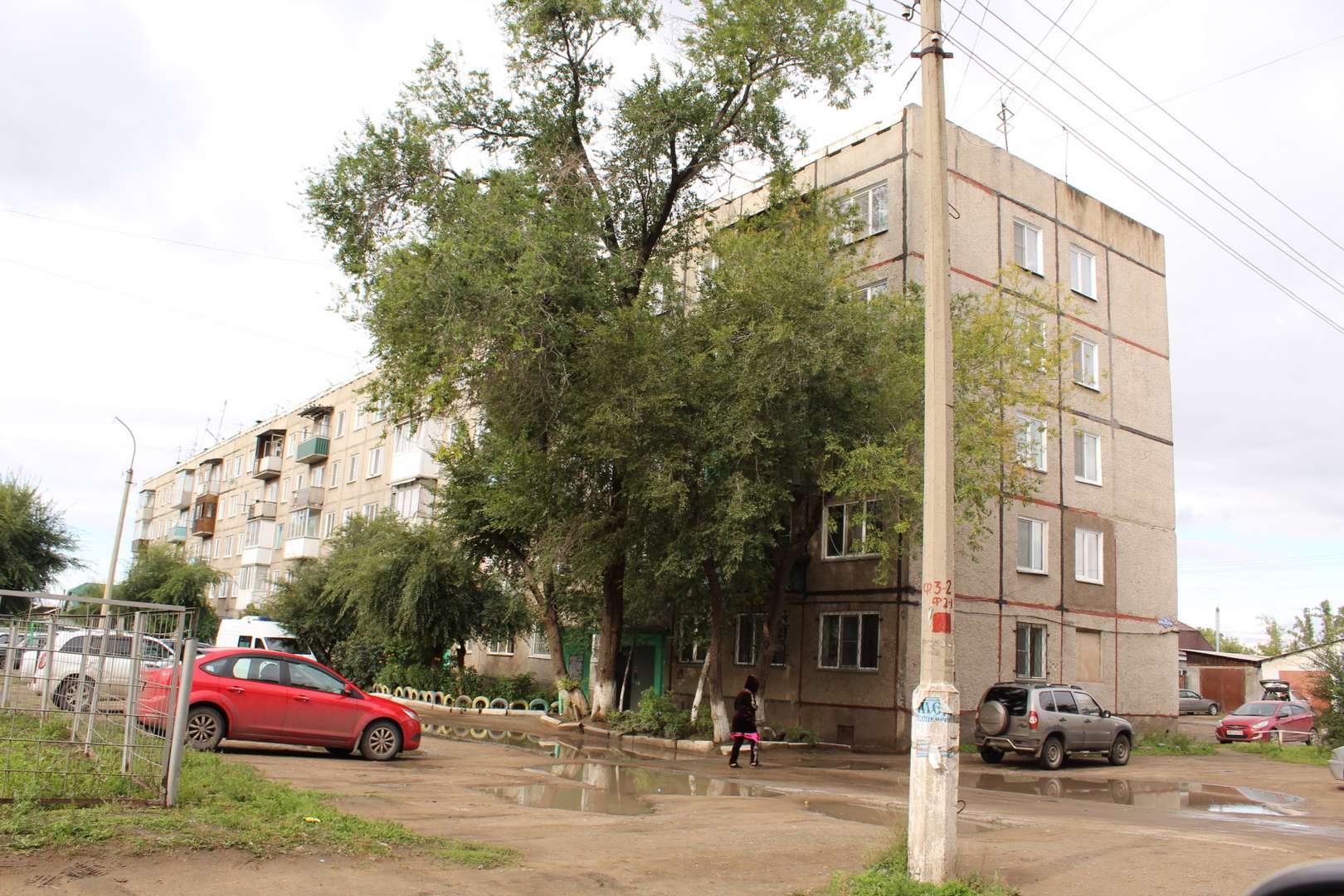Респ. Хакасия, г. Черногорск, ул. Майская, д. 76-фасад здания