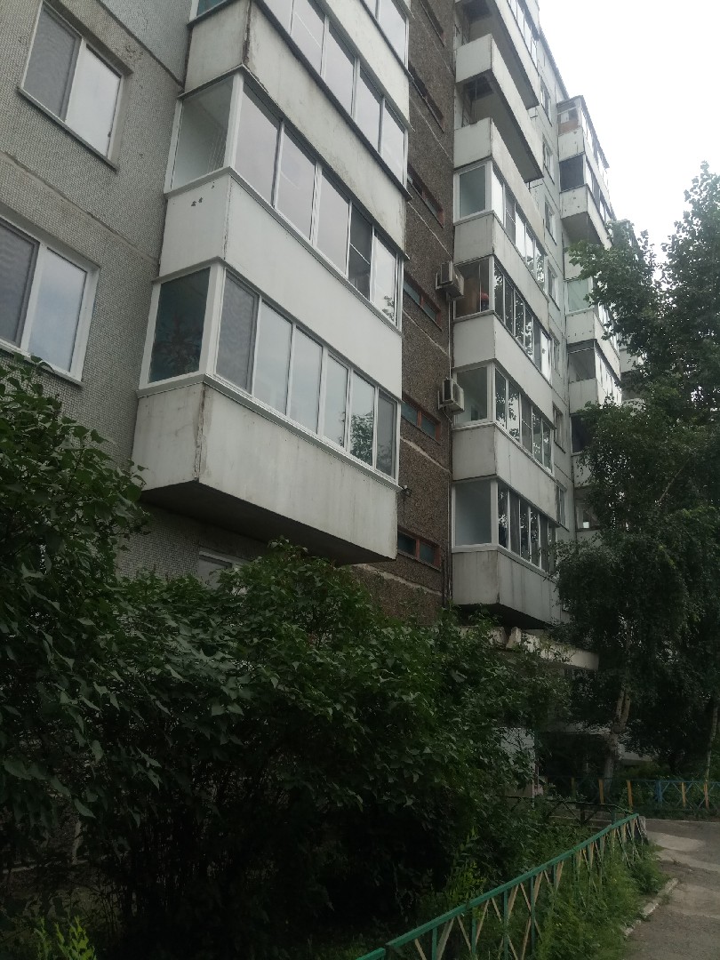 Респ. Хакасия, г. Черногорск, ул. Чапаева, д. 49-фасад здания