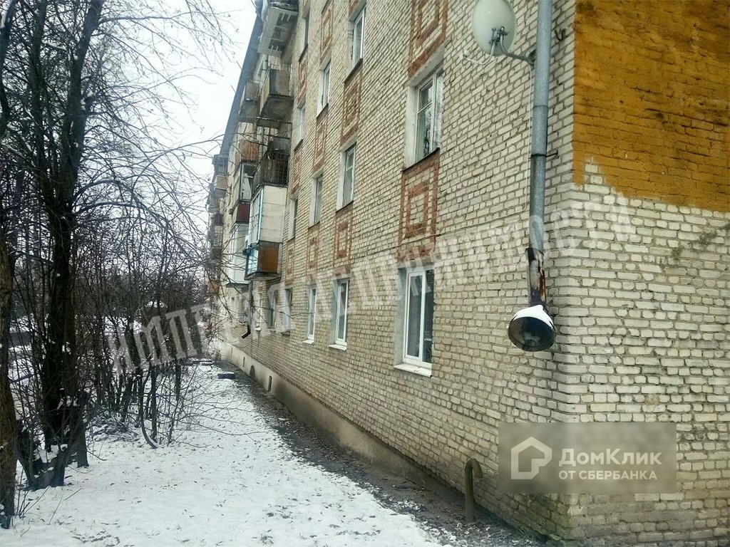 обл. Владимирская, р-н. Кольчугинский, г. Кольчугино, ул. Чапаева, д. 1в-фасад здания