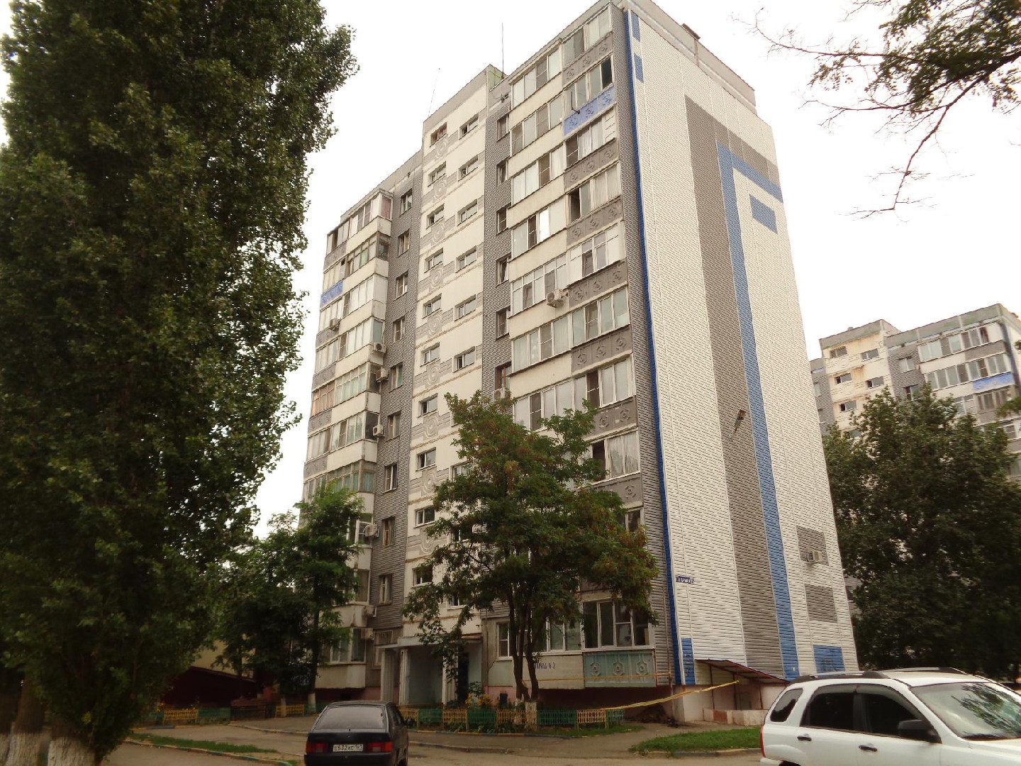 обл. Ростовская, г. Волгодонск, ул. Гагарина, д. 62-фасад здания