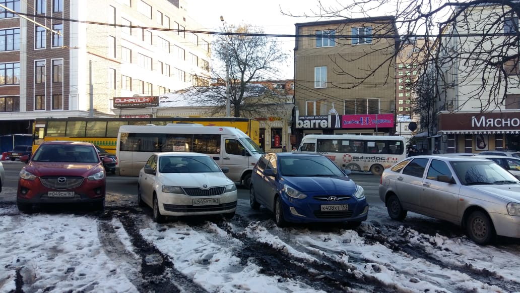 обл. Ростовская, г. Ростов-на-Дону, пр-кт. Ворошиловский, д. 50/87-придомовая территория