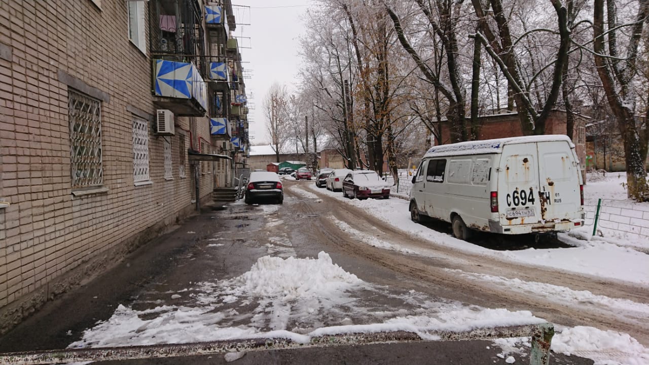 обл. Ростовская, г. Ростов-на-Дону, пр-кт. Чехова, д. 94, к. в-придомовая территория