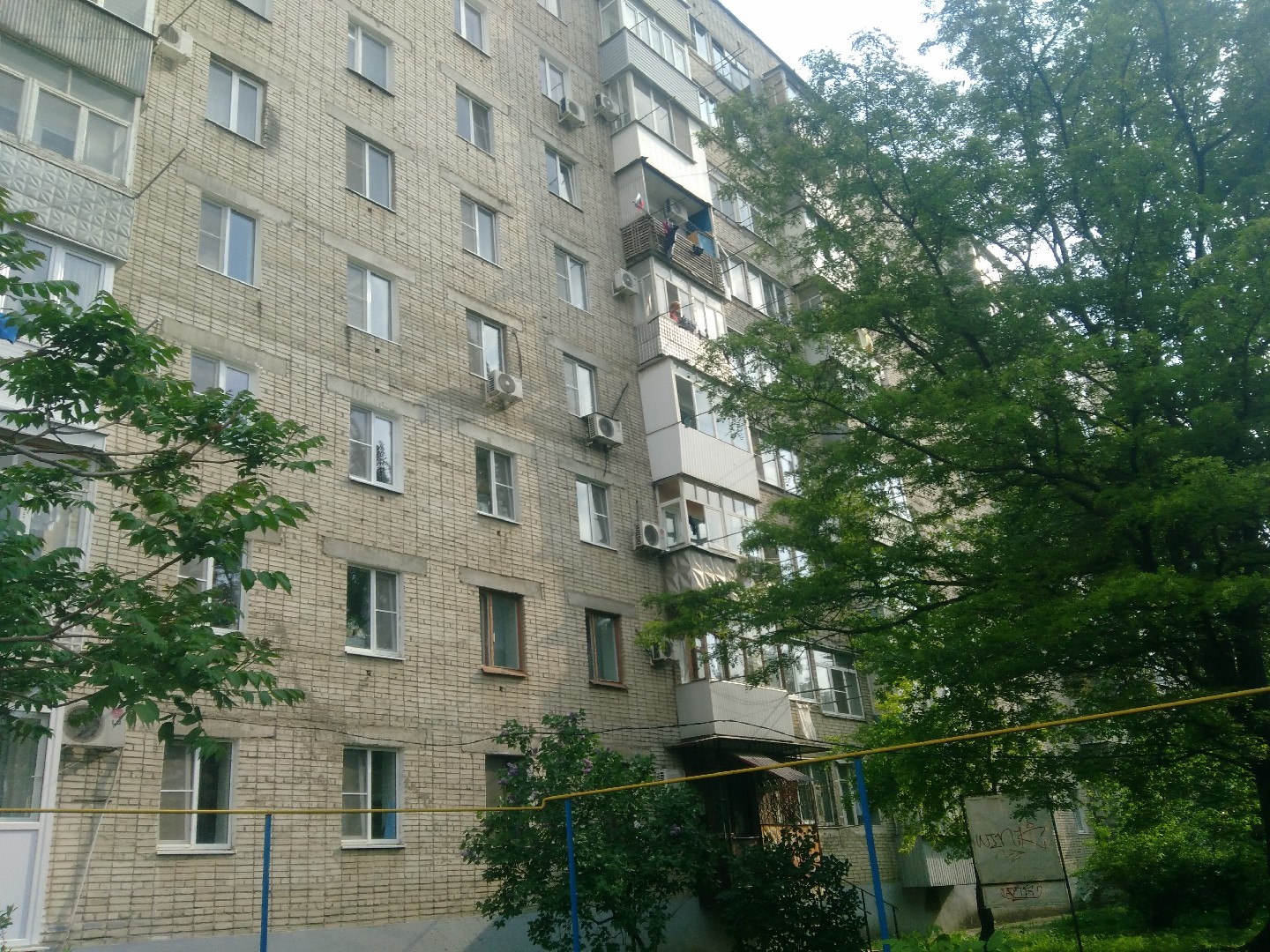 обл. Ростовская, г. Таганрог, ул. Чехова, д. 339-фасад здания