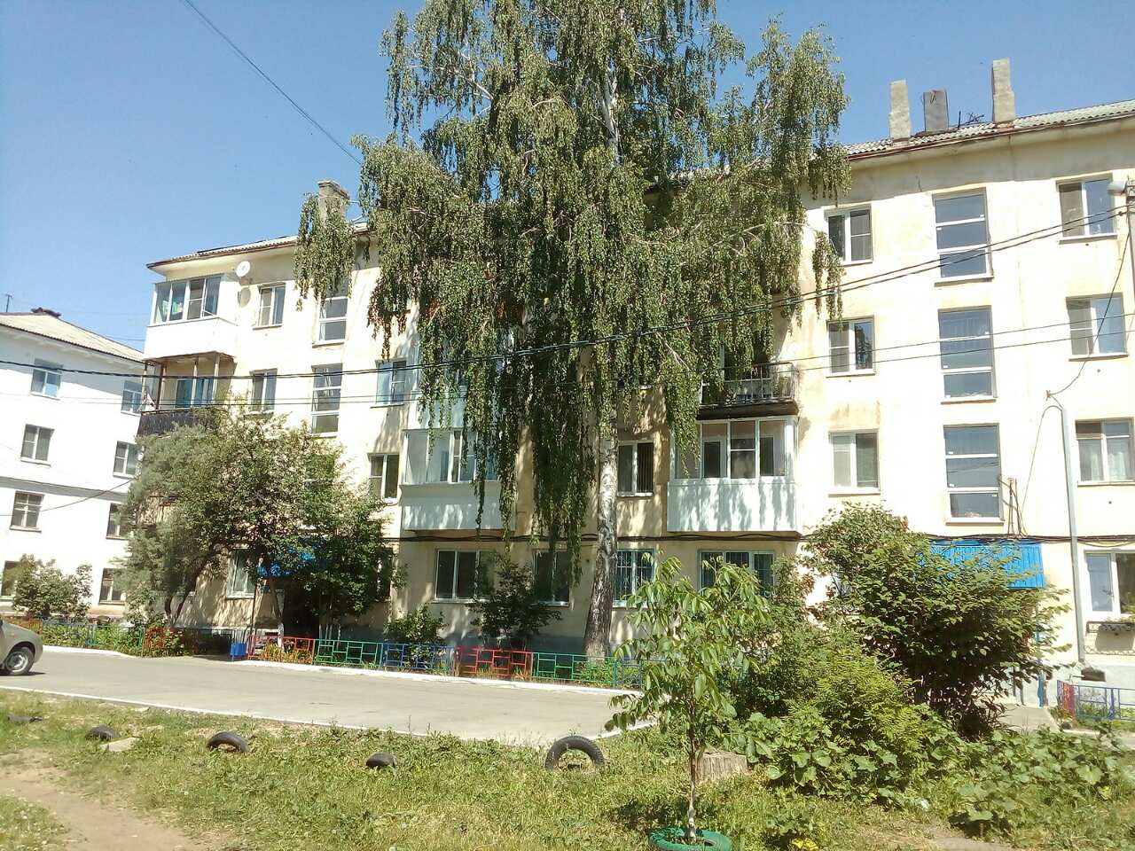 обл. Самарская, г. Жигулевск, ул. Комсомольская, д. 34-фасад здания