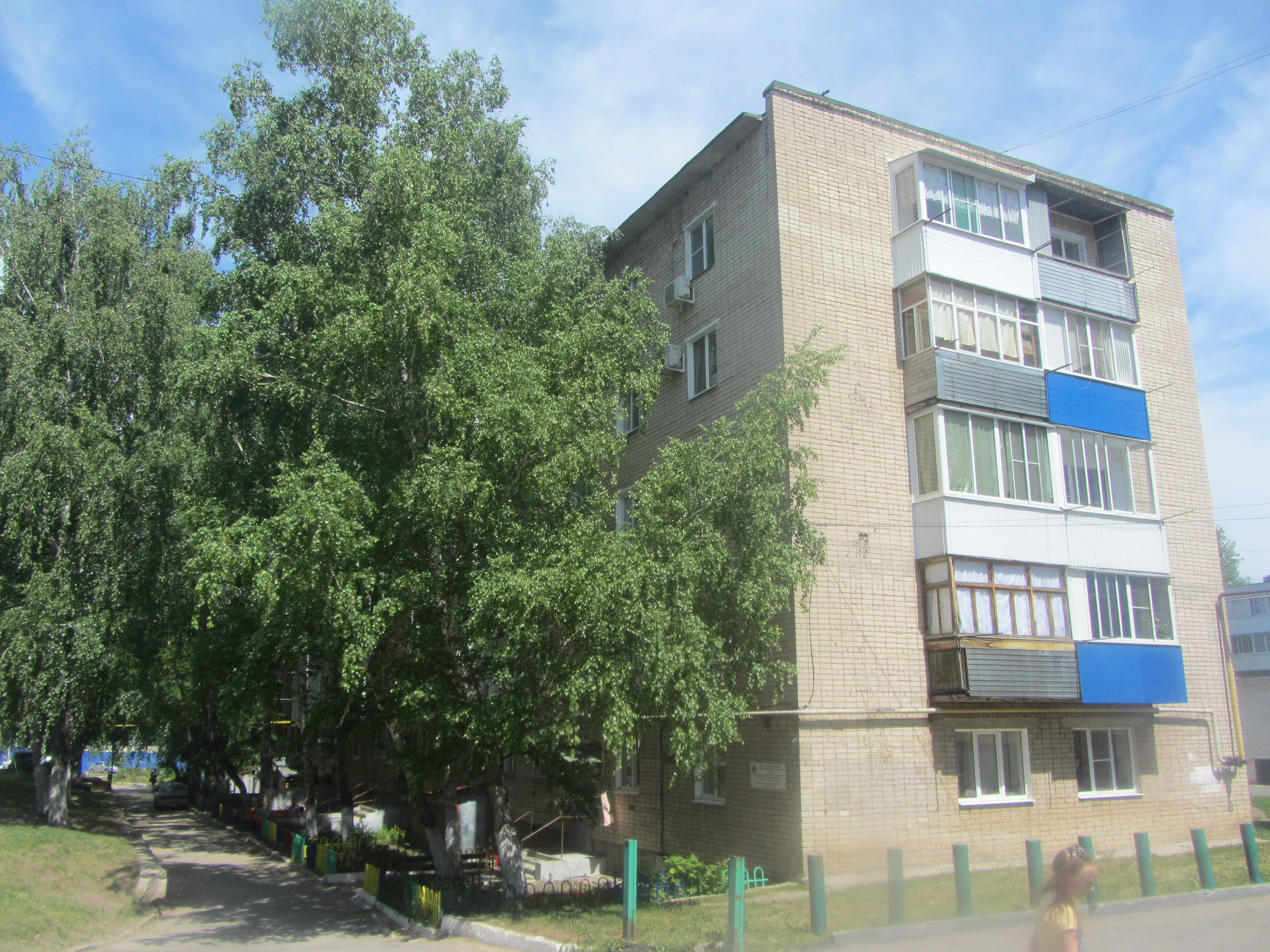 обл. Самарская, г. Жигулевск, ул. Ткачева, д. 16-фасад здания