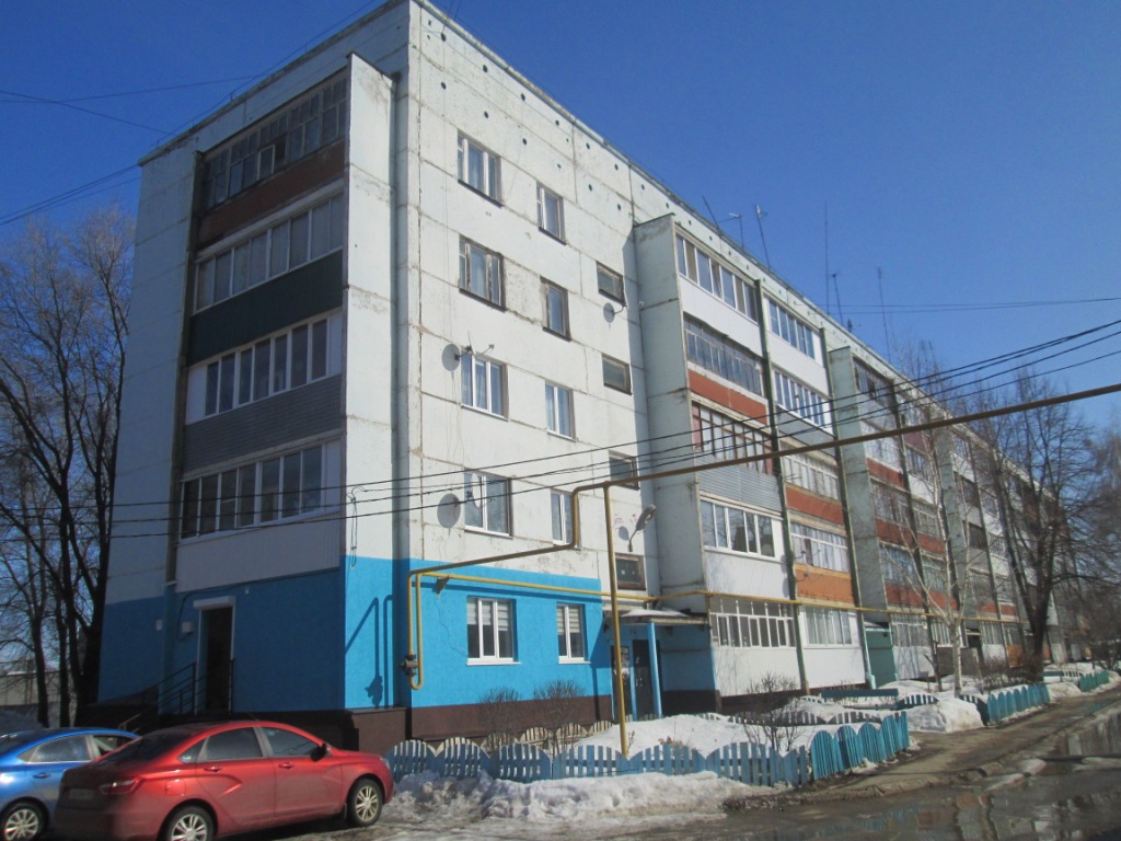 обл. Самарская, г. Отрадный, ул. Нефтяников, д. 88-фасад здания