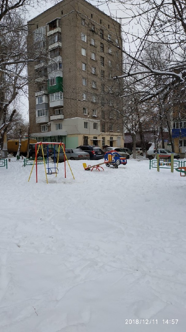 обл. Самарская, г. Самара, ул. Аэродромная, д. 12-придомовая территория