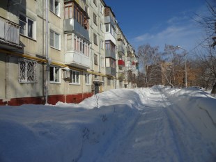 обл. Самарская, г. Самара, ул. Аэродромная, д. 61-фасад здания