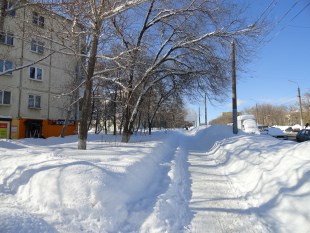 обл. Самарская, г. Самара, ул. Аэродромная, д. 61-придомовая территория