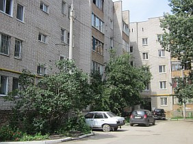 обл. Самарская, г. Самара, ул. Гастелло, д. 37-фасад здания