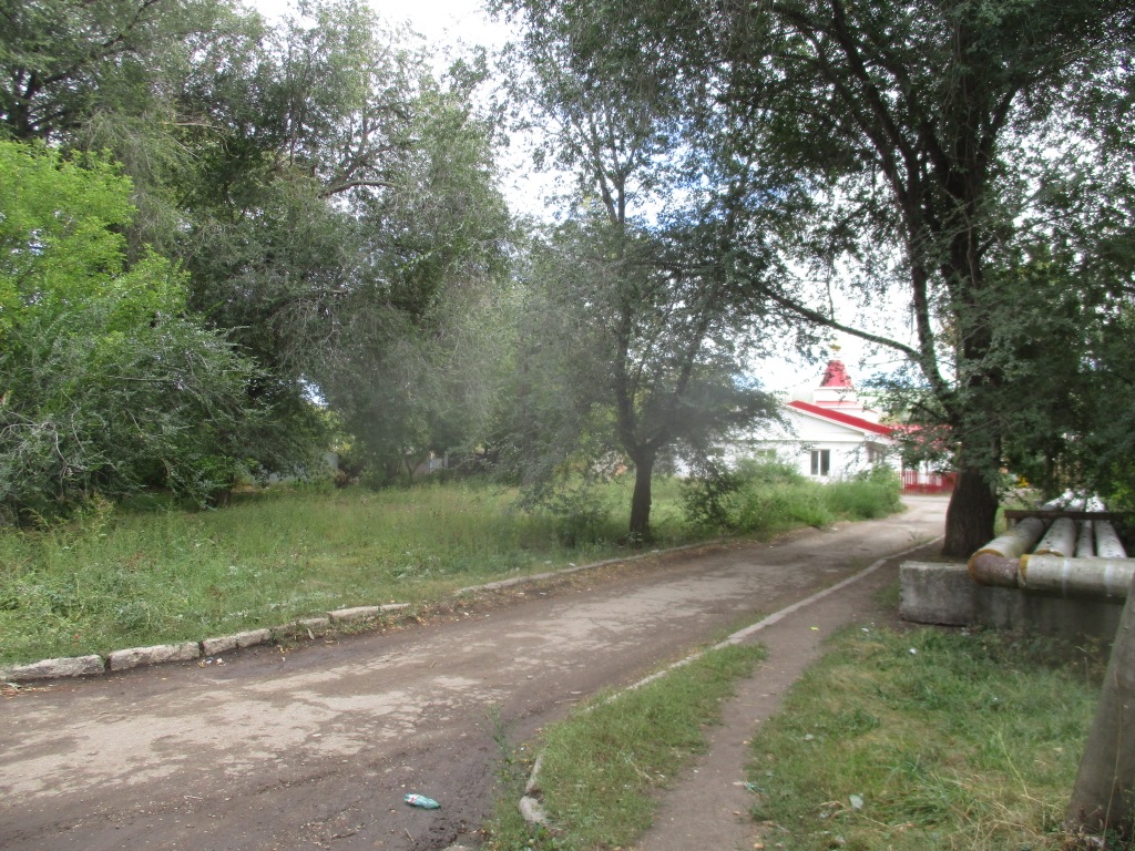 обл. Самарская, г. Самара, ул. Центральная (свх Кряж), д. 2-придомовая территория