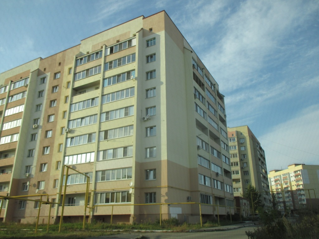 обл. Самарская, г. Сызрань, ул. Ватутина, д. 152-фасад здания