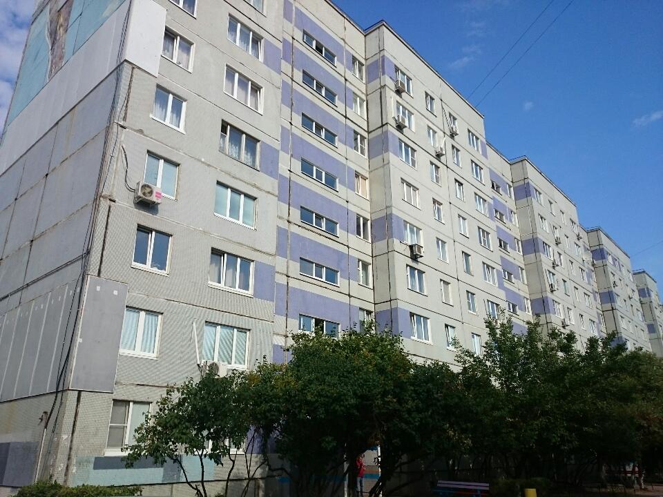 обл. Самарская, г. Тольятти, ул. Автостроителей, д. 11-фасад здания
