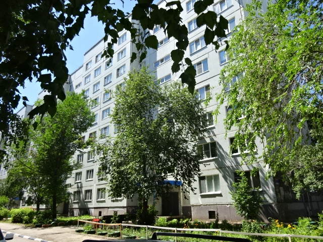 обл. Самарская, г. Тольятти, ул. Ворошилова, д. 63-фасад здания