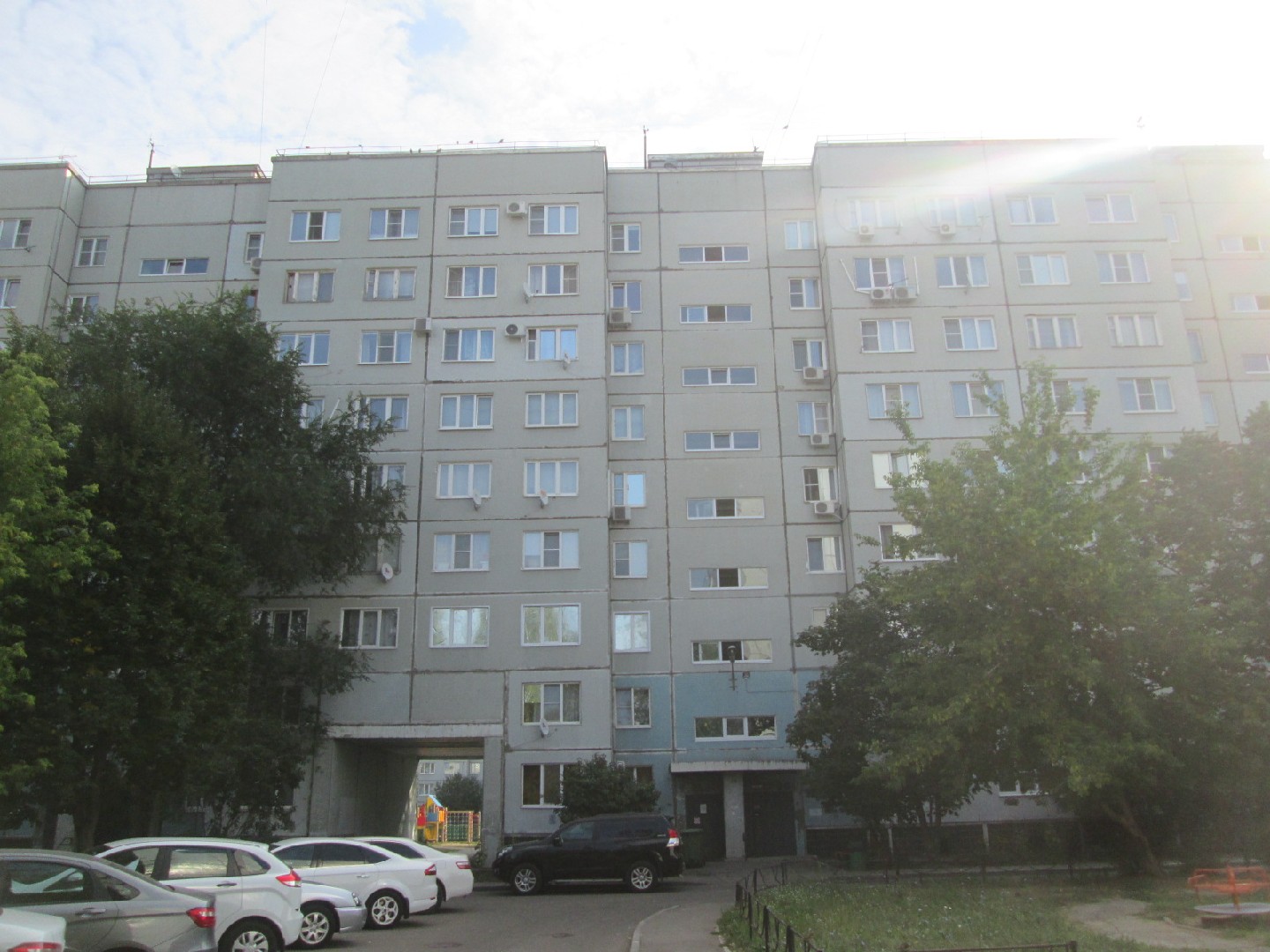 обл. Самарская, г. Тольятти, ул. Голосова, д. 103-фасад здания