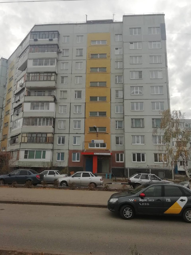 обл. Самарская, г. Тольятти, ул. Железнодорожная, д. 31-фасад здания