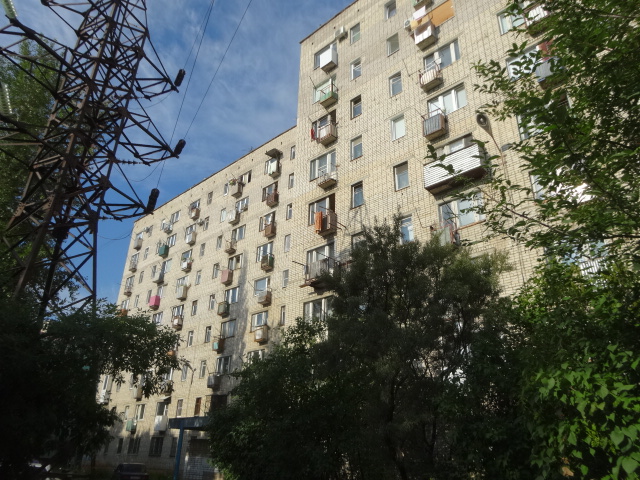 обл. Самарская, г. Тольятти, ул. Комсомольская, д. 171-фасад здания
