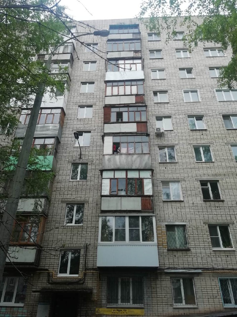 обл. Самарская, г. Тольятти, ул. Мира, д. 152-фасад здания