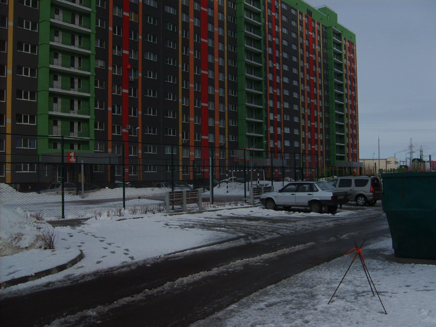 обл. Самарская, г. Тольятти, пр-кт. Московский, д. 44-придомовая территория