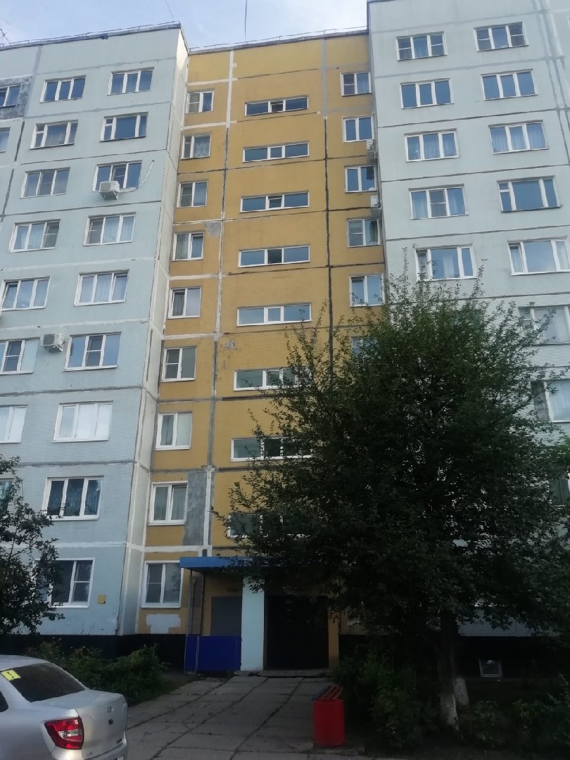 обл. Самарская, г. Тольятти, б-р. Приморский, д. 19-фасад здания