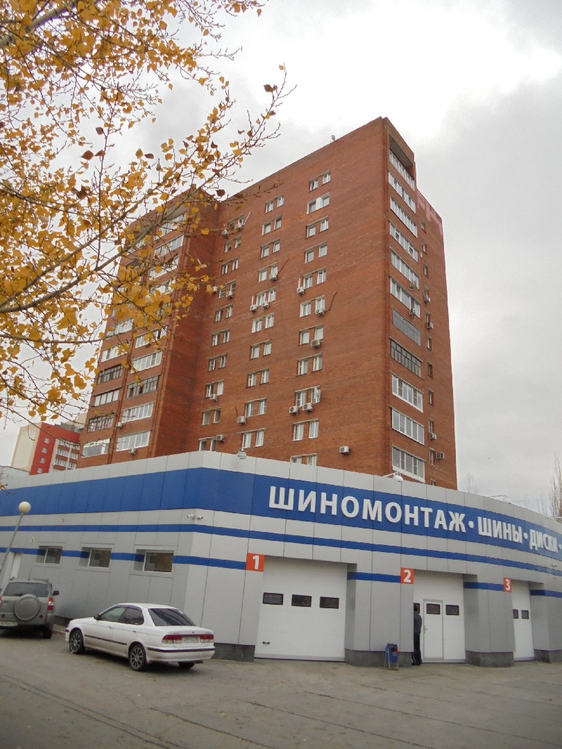 обл. Самарская, г. Тольятти, ул. Свердлова, д. 3-фасад здания