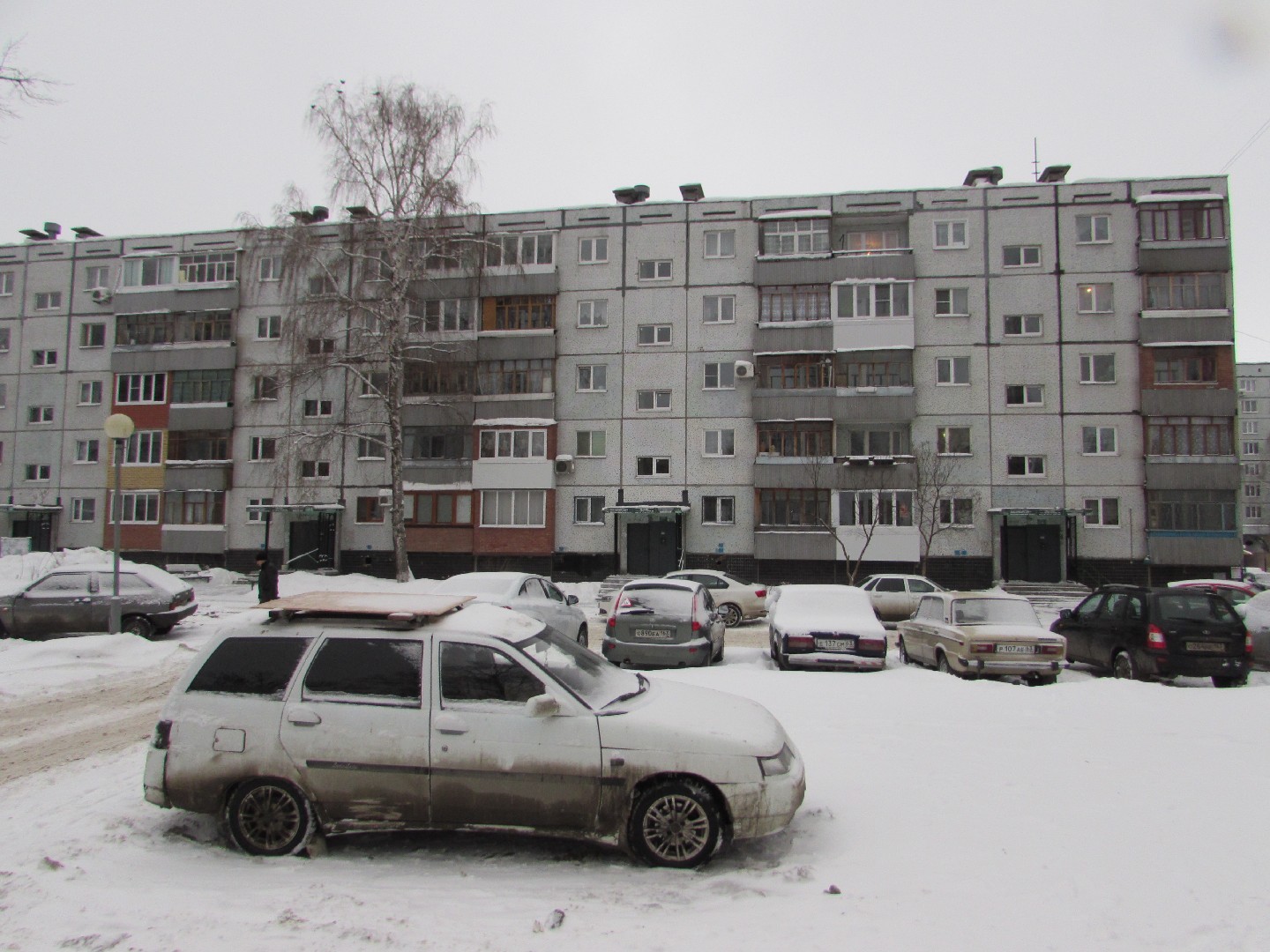 обл. Самарская, г. Тольятти, пр-кт. Степана Разина, д. 42-фасад здания